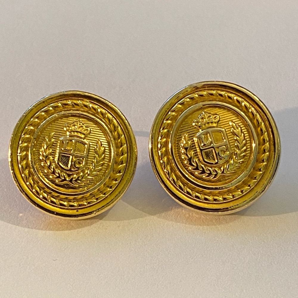 Vintage Signed Liz Claiborne LCI Gold Tone Button Crest Shield Logo 80s Earrings
